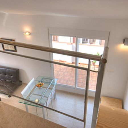 Beds & Breaks Pergolesi Apartment Валенсия Екстериор снимка